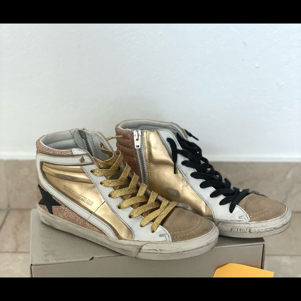 Golden Goose Gold Slide size 38